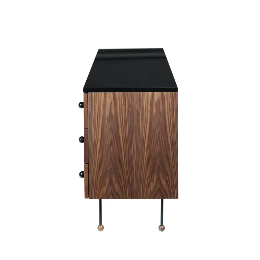 GUBI 62 Dresser ladekast, american walnut, 6 lades< Ladekasten & Ladeblokken