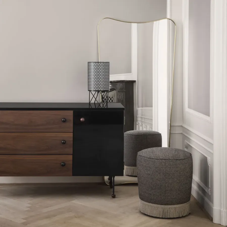 GUBI 62 Dresser ladekast, american walnut, 6 lades< Ladekasten & Ladeblokken