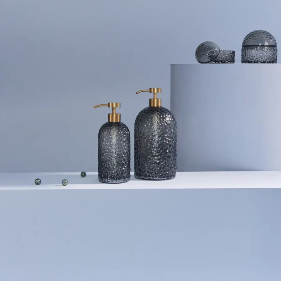 AYTM Arura zeeppompje 20 cm, Zwart< Zeepdispensers & Zeepschaaltjes