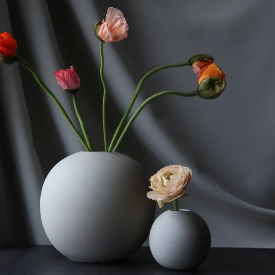 Cooee Design Ball vaas grey, 20 cm.< Vazen