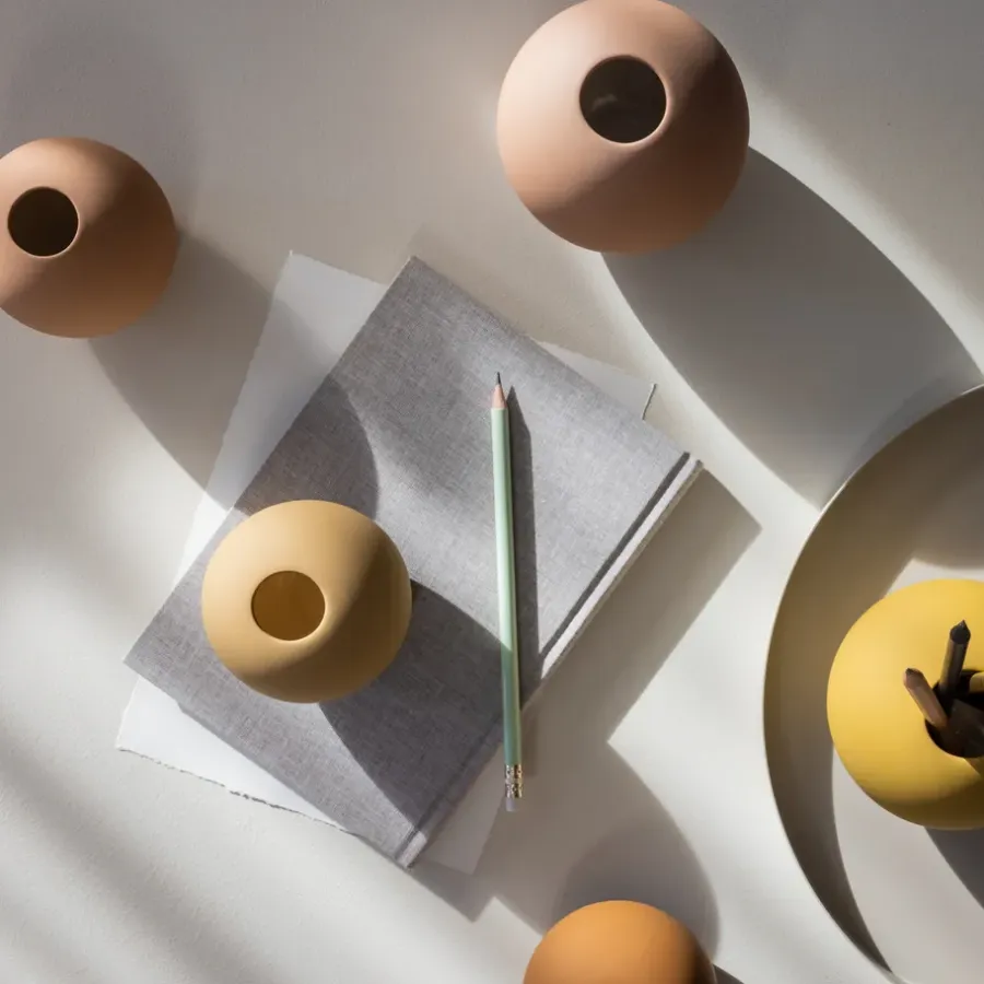 Cooee Design Ball vaas peanut, 8 cm< Vazen