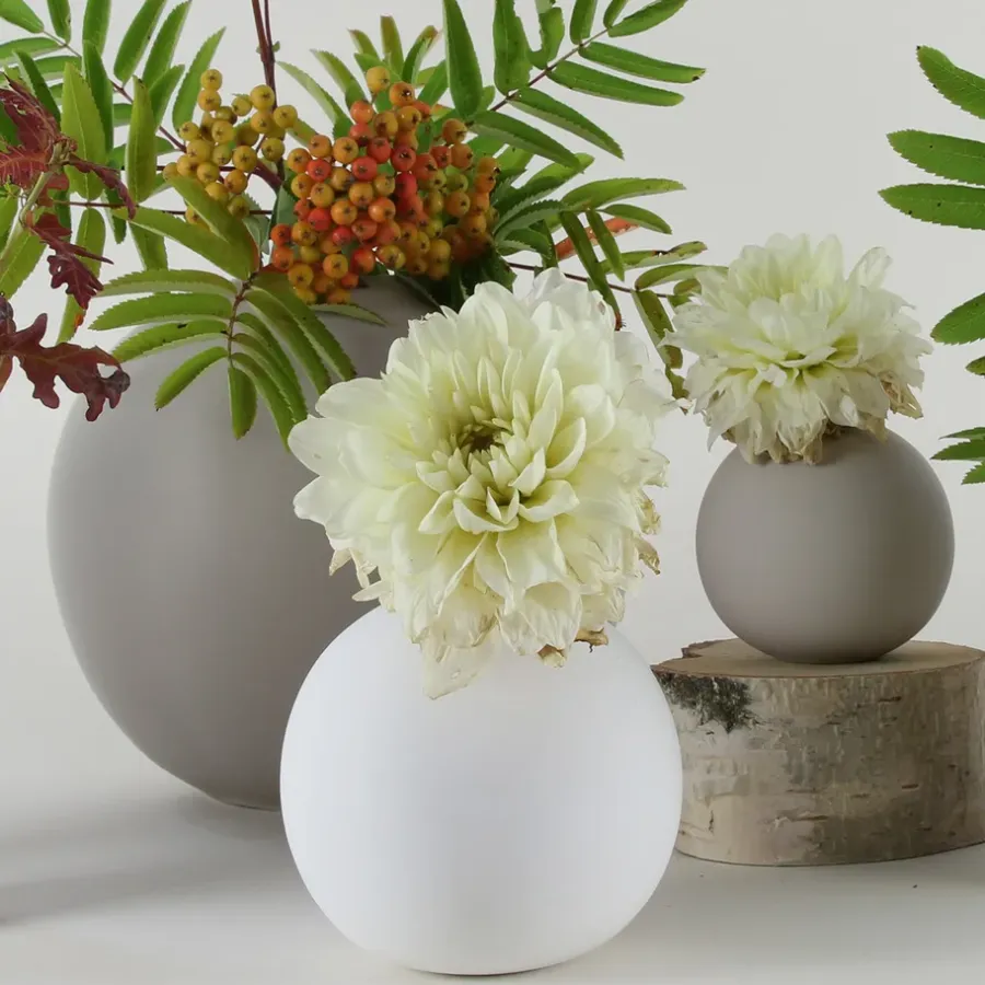Cooee Design Ball vaas white, 10 cm.< Vazen