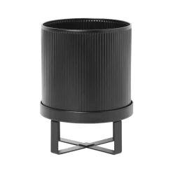 Ferm Living Bau bloempot klein Ø18 cm, Zwart< Bloempotten