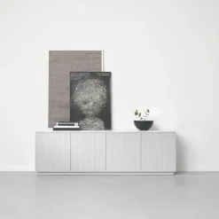 A2 Beam sideboard, lichtgrijs, lichtgrijze sokkel< Tv- & Mediameubels|Ladekasten & Dressoirs