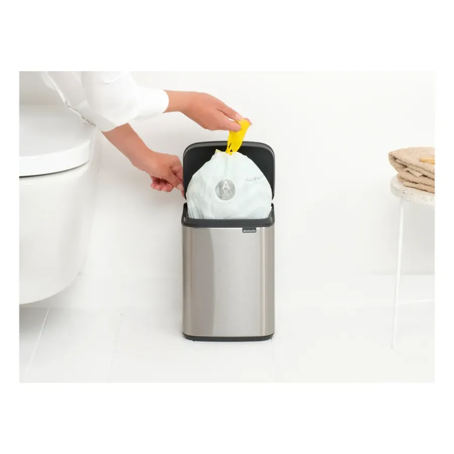 Brabantia Bo afvalemmer 4 l, Matgeborsteld staal< Pedaalemmers