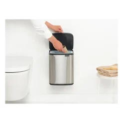 Brabantia Bo afvalemmer 7 l, Matgeborsteld staal< Pedaalemmers