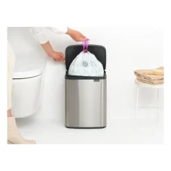 Brabantia Bo afvalemmer 12 l, Matgeborsteld staal< Pedaalemmers