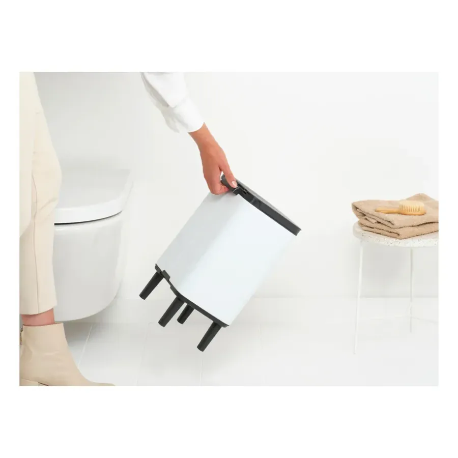 Brabantia Bo afvalemmer hoog 7 l, Wit< Pedaalemmers