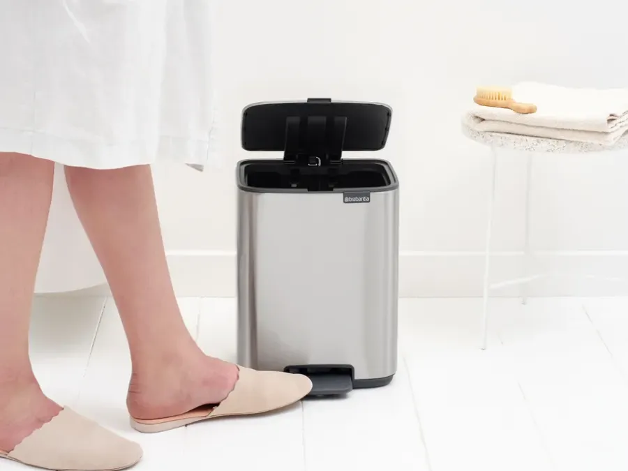 Brabantia Bo pedaalemmer 7 L, Matt Steel Fingerprint Proof< Pedaalemmers