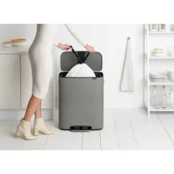 Brabantia Bo pedaalemmer 60 L, Mineral concrete grey< Pedaalemmers
