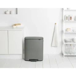 Brabantia Bo pedaalemmer 60 L, Mineral concrete grey< Pedaalemmers