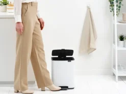 Brabantia Bo pedaalemmer 12 L, White< Pedaalemmers
