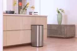 Brabantia Bo Touch Bin 30 L, Matt Steel Fingerprint Proof< Pedaalemmers