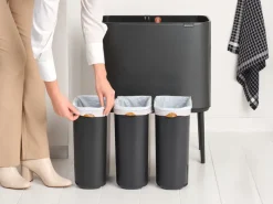 Brabantia Bo touch bin 3 x 11 liter, Confident Grey< Pedaalemmers