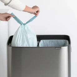 Brabantia Bo touch bin high 2x30 L, Mat geborsteld staal< Prullenbakken