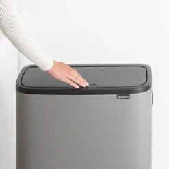 Brabantia Bo touch bin high 2x30 L, Mineral concrete grey< Prullenbakken