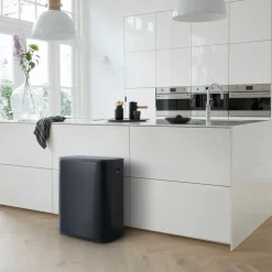 Brabantia Bo touch bin 2x30 L, Mat zwart< Prullenbakken