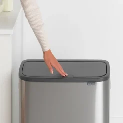 Brabantia Bo touch bin 2x30 L, Mat-geborsteld staal< Prullenbakken