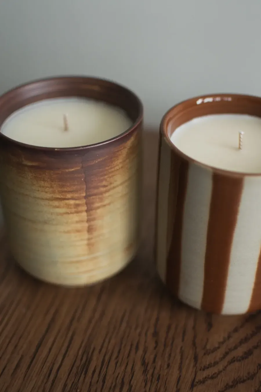 DBKD Burn geurkaars 60 u., Crème-bruin< Geurkaarsen & Aroma Diffusers