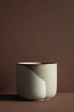 DBKD Calm pot Ø23 cm, Beige-brown< Bloempotten