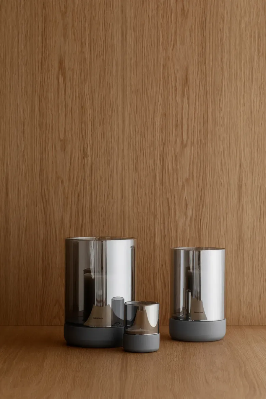 Blomus Calma waxinelichtjeshouder Ø10 cm, Steel grey< Kaarsenhouders & Kaarsenborden