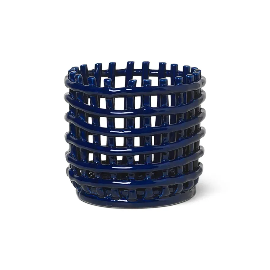 Ferm Living Ceramic gevlochten mand Ø16 cm, Blauw< Opbergmanden