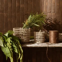 Ferm Living Ceramic gevlochten mand Ø16 cm, Cashmere< Opbergmanden