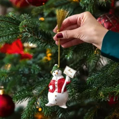 Villeroy & Boch Christmas Classics kersthanger sneeuwpop, Wit< Kerstdecoraties