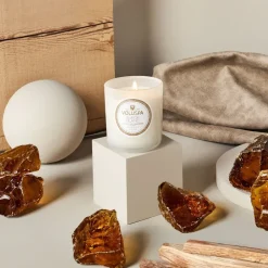 Voluspa Classic Maison Blanc geurkaars 60 uur, Suede Blanc< Geurkaarsen & Aroma Diffusers