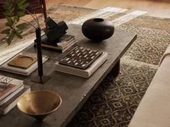 Audo Copenhagen Converge boekensteun, Lava stone< Decoratieve Accessoires