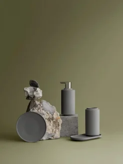 Blomus Creto zeepbakje Ø14 cm, Micro chip< Zeepdispensers & Zeepschaaltjes