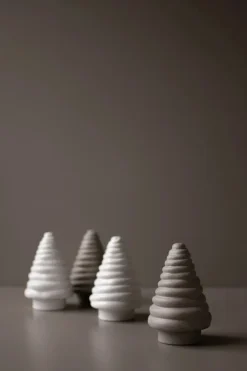 DBKD Curl tree decoratieve spar 13 cm, Mole dot< Kerstdecoraties