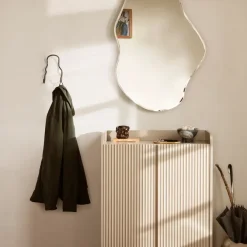 Ferm Living Curvature haak dubbel, Zwart messing< Haken & Hangers