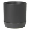 Broste Copenhagen Denise bloempot met schotel Ø21 cm, Charcoal grey< Bloempotten