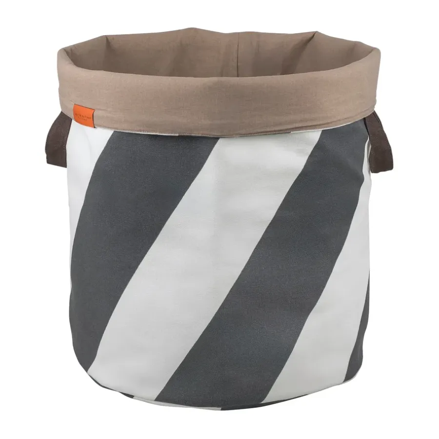 Mette Ditmer Diagonaal wasmand Ø40x50 cm, Dark grey-off-white< Wasmanden