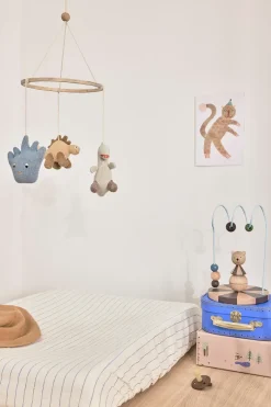 OYOY Dino mobiel, Ø20 cm< Babymobielen|Kinderkamer Interieuraccessoires