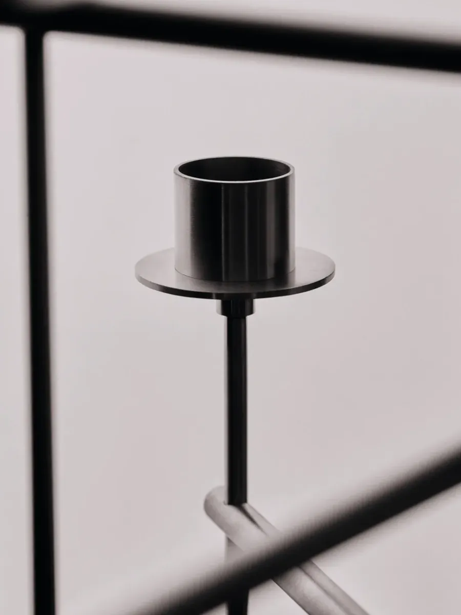 Ferm Living Elysia kandelaar, Brushed stainless steel< Kandelaars