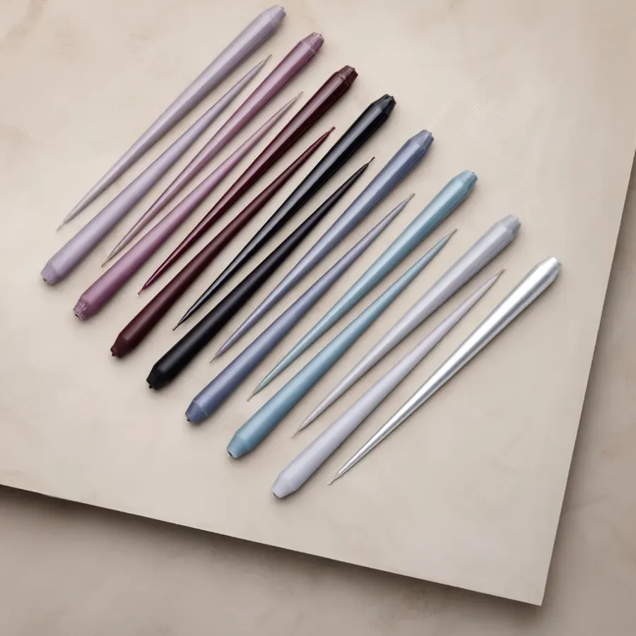 Ester & erik kaars 4-pack gelakt, Raw black, 32 cm< Kaarsen