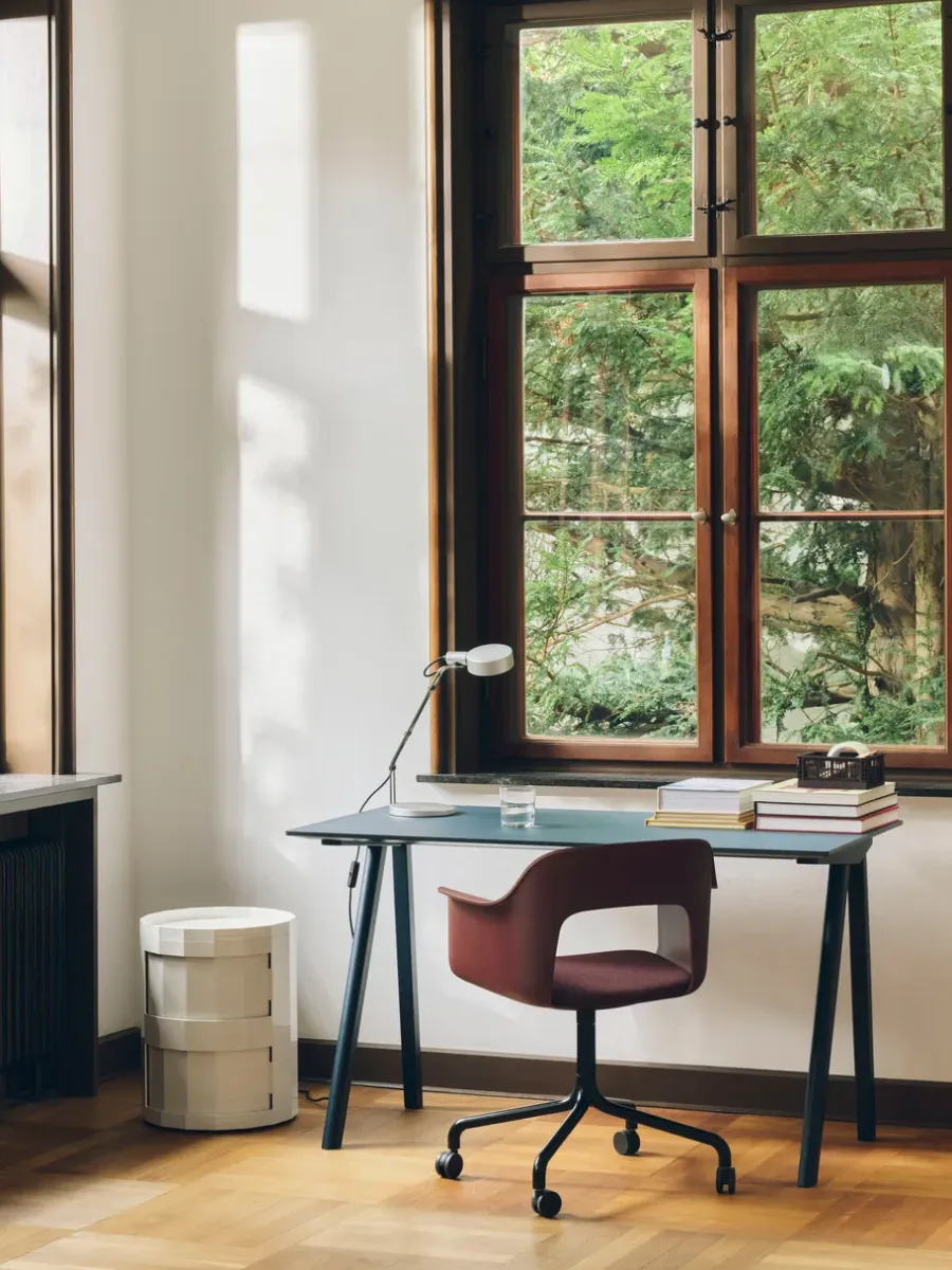 HAY Facet Cabinet 20 bijzettafel, Eierschaal< Kasten & Vitrines