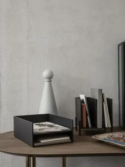 Ferm Living brievenbak, Donkergebeitst essenhout< Opbergmanden