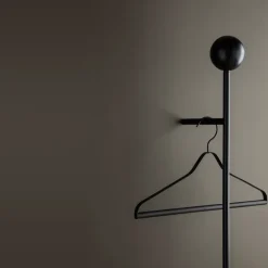 Ferm Living kleerhanger 3-pack, zwart< Kapstokken & Hangrekken|Haken & Hangers