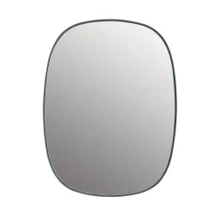 Muuto Framed spiegel, Dark green, 59x44 cm< Wandspiegels