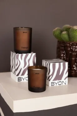 Byon Fumage geurkaars, 30 h< Geurkaarsen & Aroma Diffusers