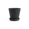 HAY Flowerpot with saucer pot L 17.5 cm, Zwart< Bloempotten