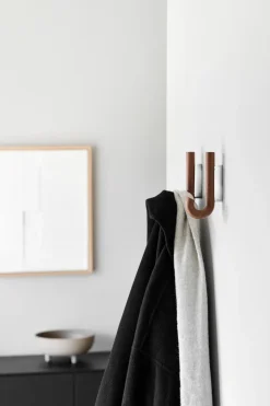 Gejst Hook haak mini 13,3 cm, Walnoot-Chroom< Haken & Hangers