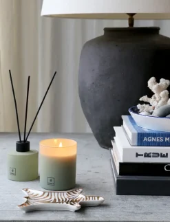 Himla Inhale Reed geurstokjes 100 ml, Garden greens< Geurkaarsen & Aroma Diffusers