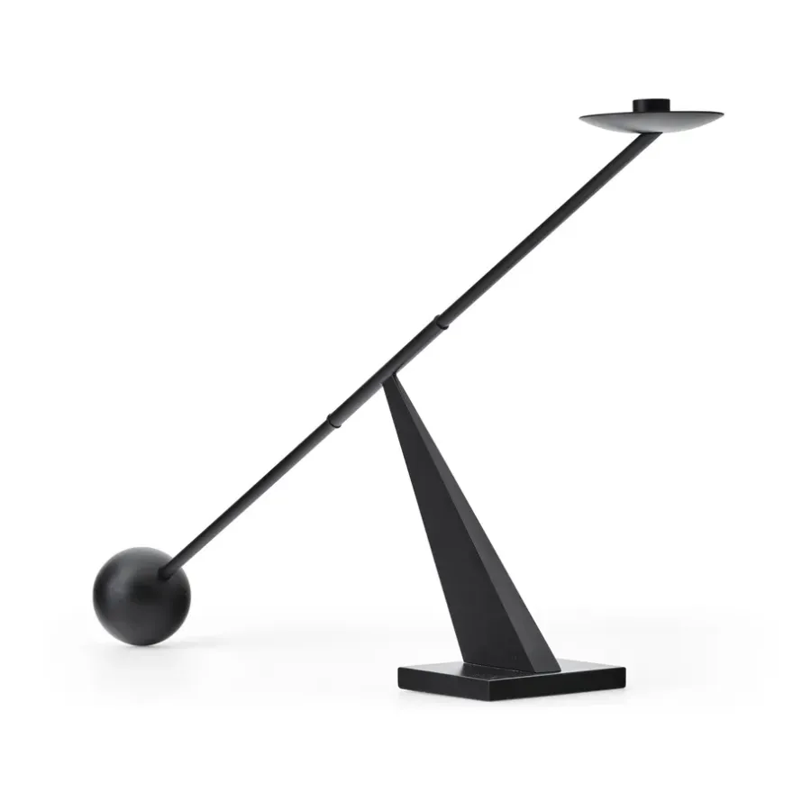 Audo Copenhagen Interconnect kandelaar 70 cm, Zwart< Kandelaars