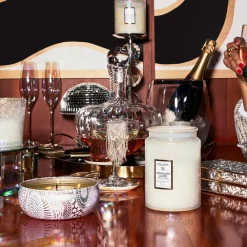 Voluspa Japonica 3-wick Tin geurkaars 40 uur, Sparkling Cuvée< Geurkaarsen & Aroma Diffusers