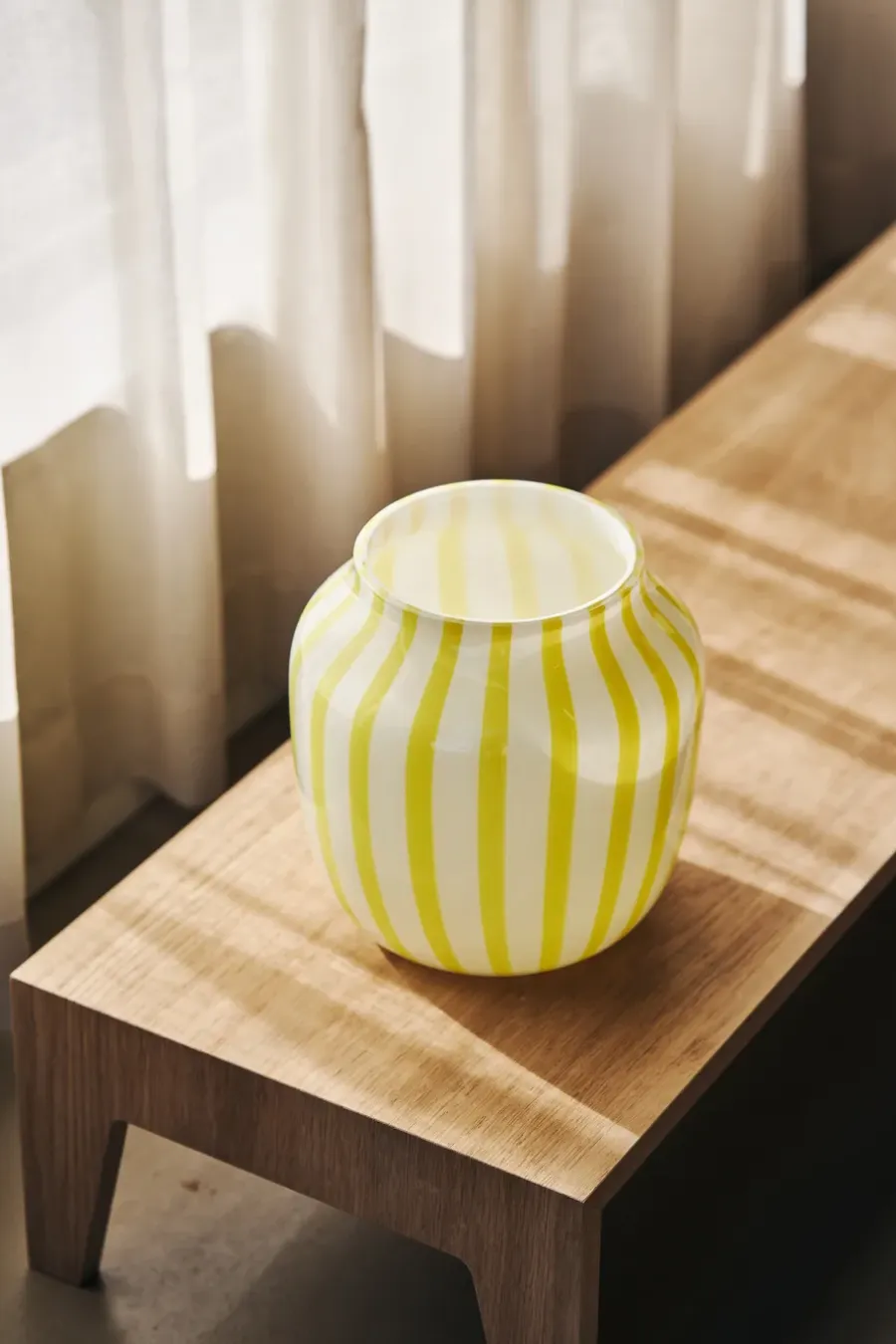 HAY Juice Wide vaas 22 cm, Yellow< Vazen