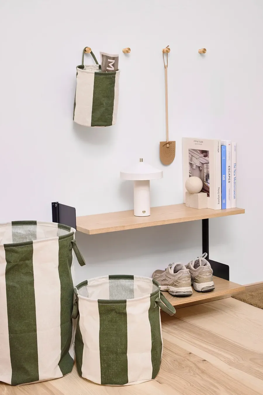 OYOY Kara opbergmand large Ø38x54 cm, Dark Green< Opbergmanden